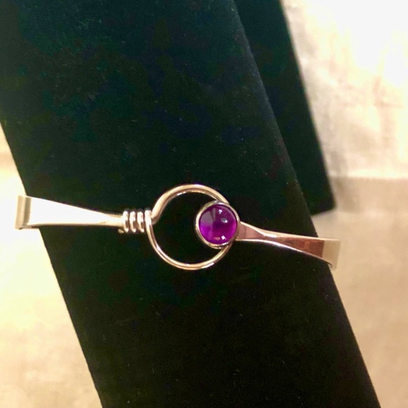 Ed Levin Ladies Grand Saratoga Bracelet in Sterling Silver w/ Amethyst - Sz Med. - Picture 6 of 7